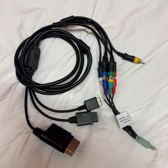 Unbranded Other - Universal Component AV Cable for Xbox 360 PS2 PS3 Wii HDTV High Def 3-in-1 Black